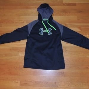 Men's size Medium Under Armour Sweatshirt